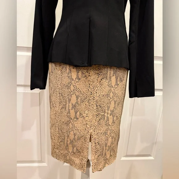 Dana Buchman 100% Silk Snake Print Pencil Skirt Size 4 Neutral - Picture 10 of 13
